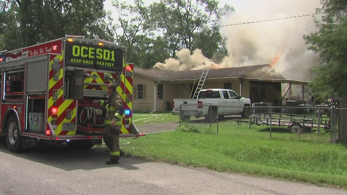 Firefighters Battle Fully Involved House Fire In Vidor Friday