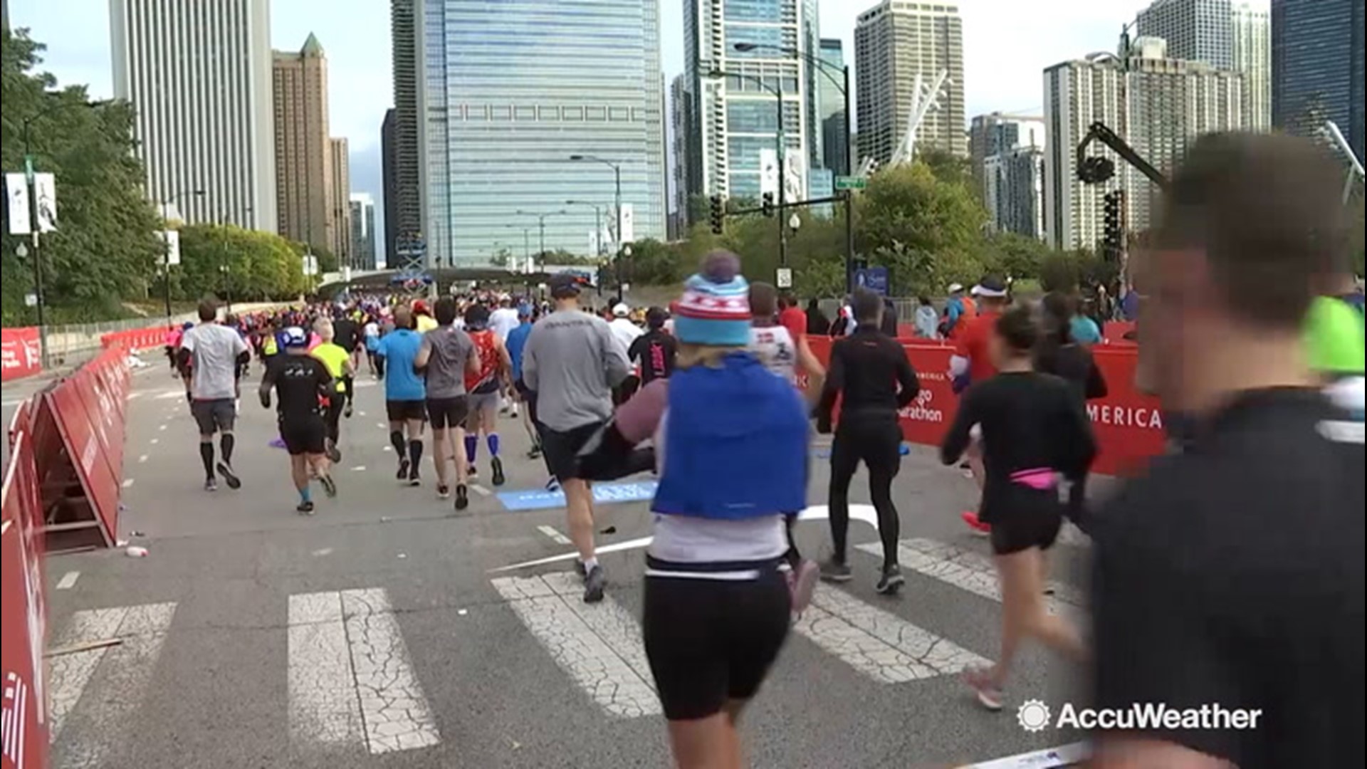 Sunday morning, kicked off the Chicago Marathon, but it was a chilly one as temperatures were in the low to mid-40s as the race started. However, the runners were certainly charged up and ready to run.