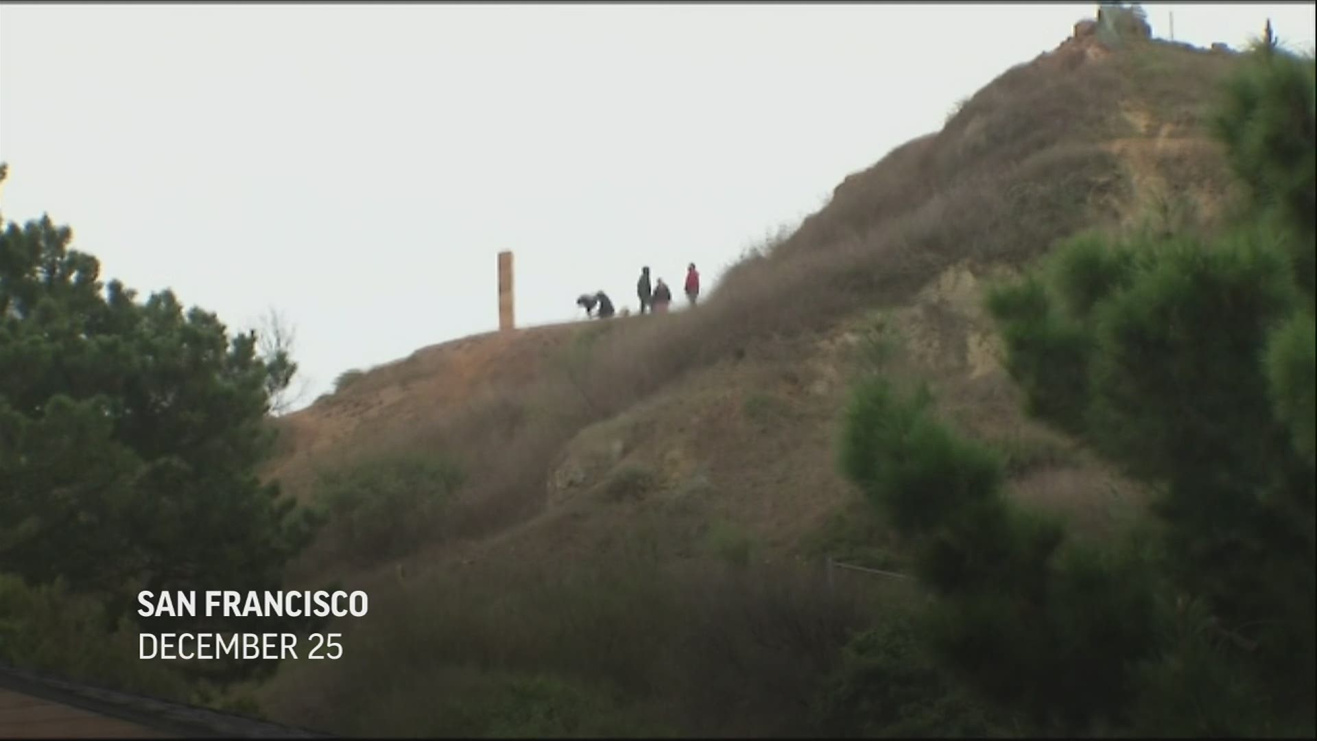 A nearly 7-foot-tall monolith made of gingerbread mysteriously appeared on a San Francisco hilltop on Christmas Day...and collapsed the next day.