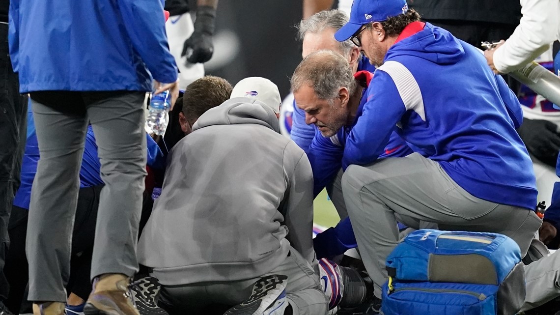 Heart screening and Damar Hamlin's cardiac arrest collapse - Vimarsana News