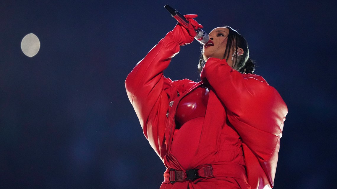 Rihanna Performs Super Bowl 57 Halftime Show: Watch the Full Performance -  TV Fanatic