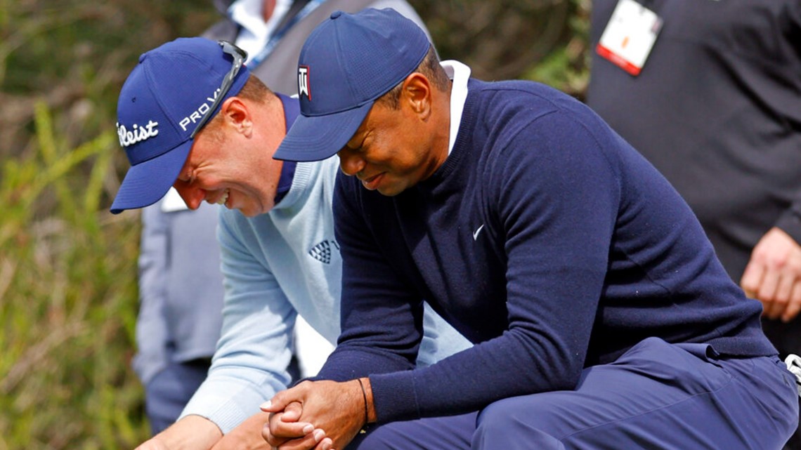 Tiger Woods apologizes for handing Justin Thomas a tampon - Vimarsana News