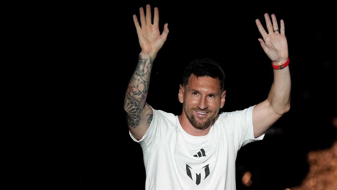 Inter Miami Officially Announces Lionel Messi - The Spun: What's Trending  In The Sports World Today