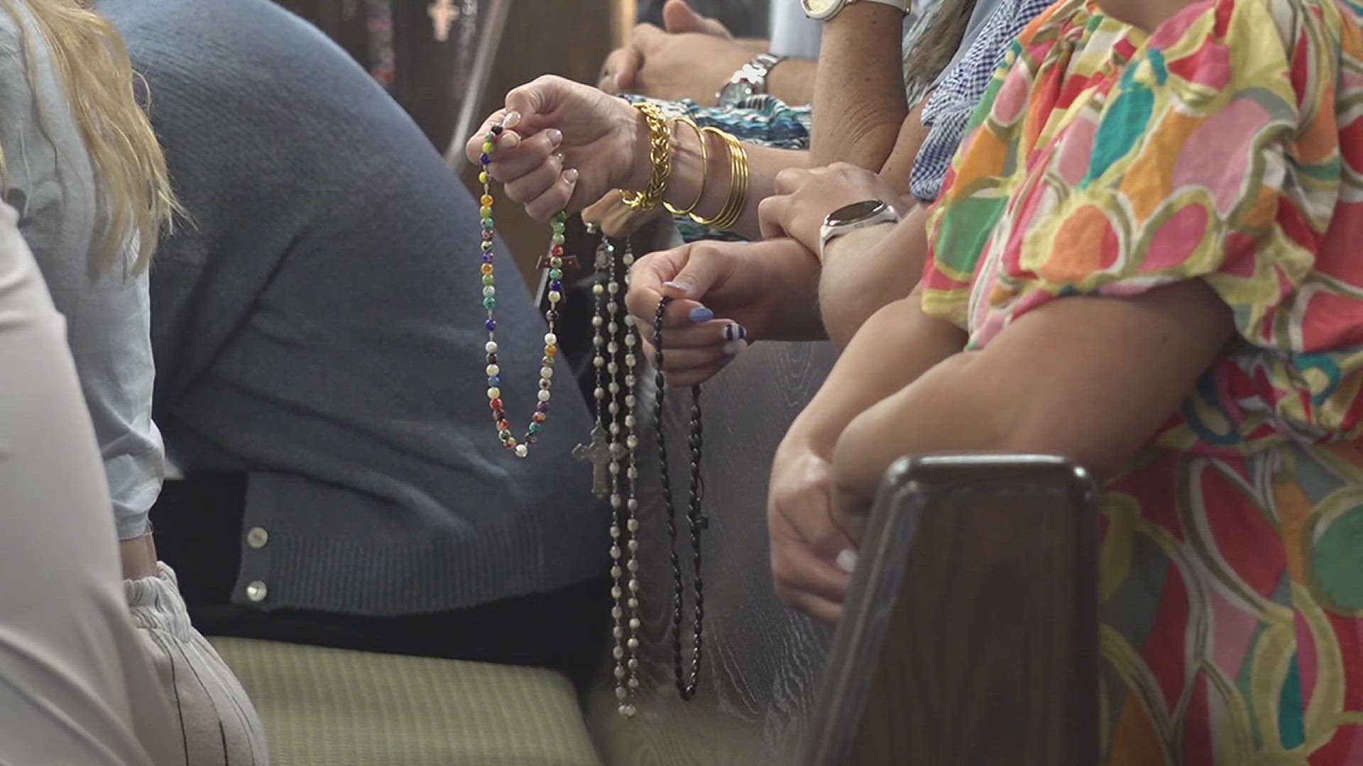 Youth of St. Jude Catholic Church held a rosary and prayer vigil for parishioner Mary Grace Baker, her family and other victims in Kerr County.