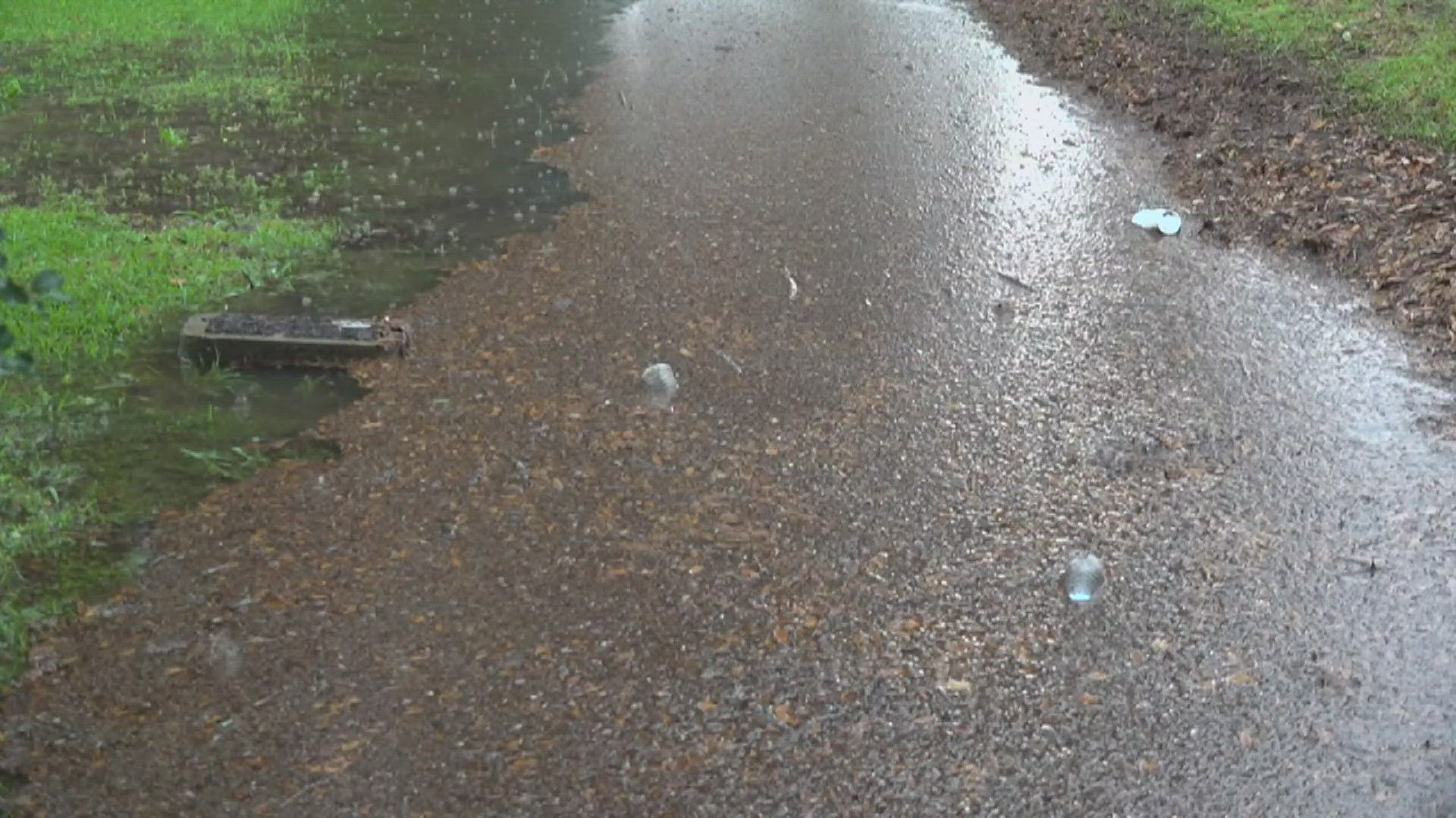 Residents living along Hill Terrance Dr. in Mid-County are dealing with some serious drainage issues.