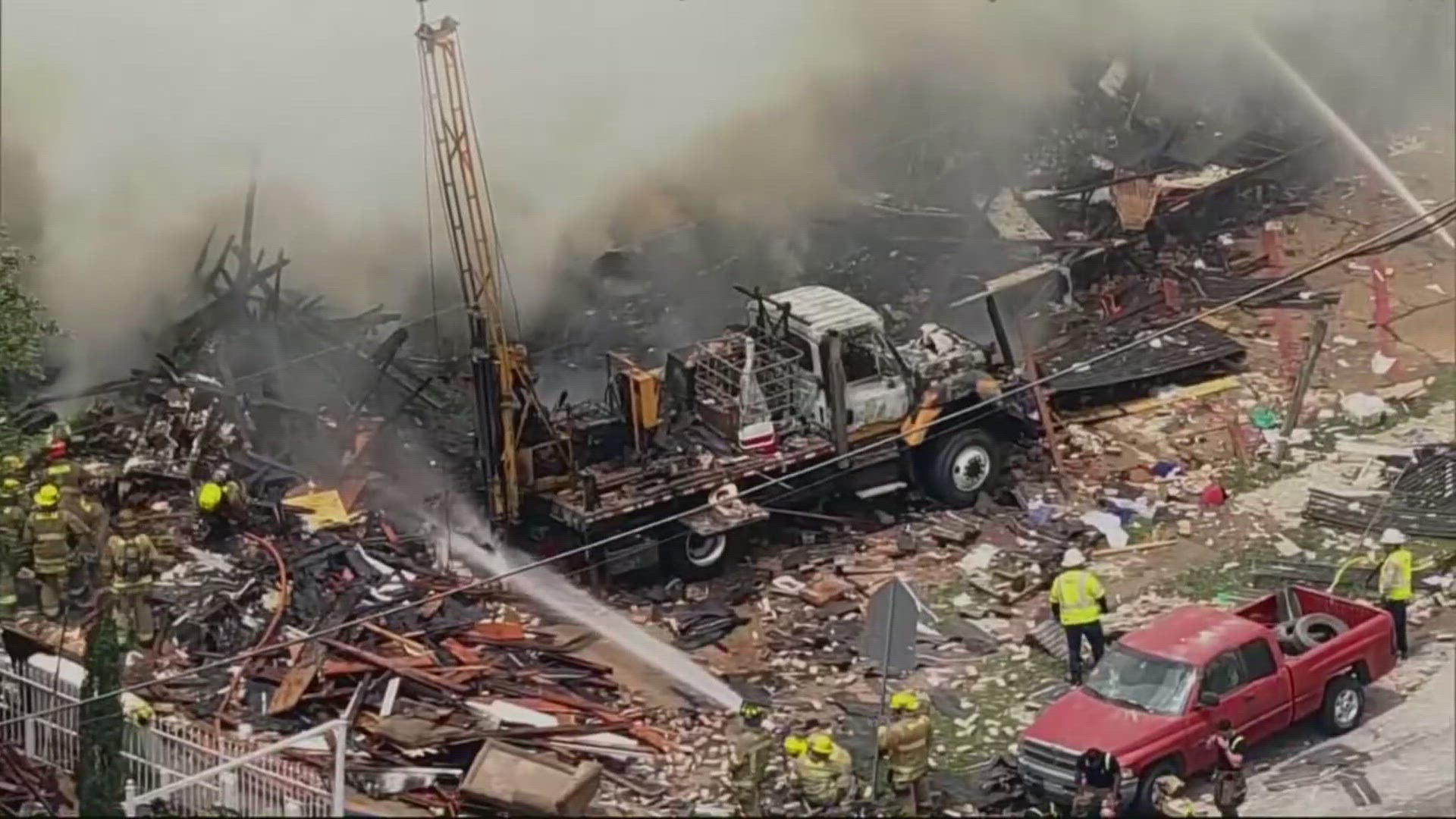 Fatalities reported, 4 injured in Oak Cliff apartment explosion, Dallas ...