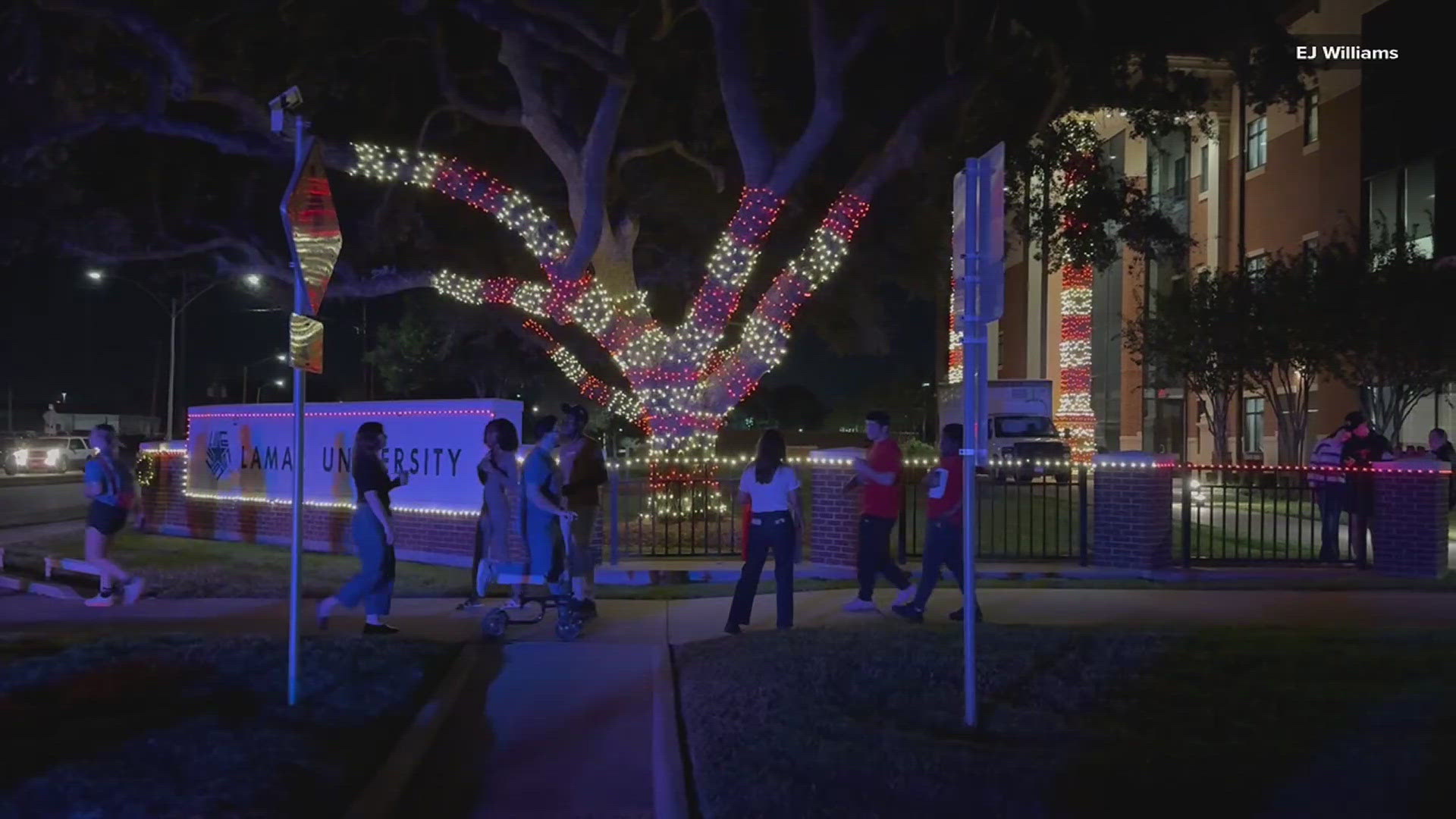 While it doesn't usually snow in Southeast Texas, the university created a winter wonderland with an ice-skating rink, photos with Santa and twinkling lights.