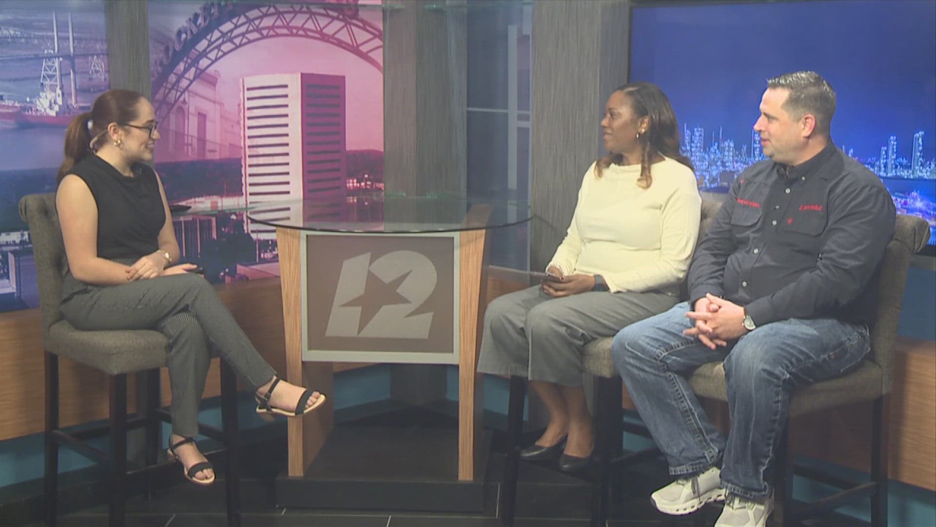 Beaumont ISD's LaChandra Cobb-Eaglin and ExxonMobil's Mike Mustian 12News Midday to preview the upcoming STEM night for both students and their parents.