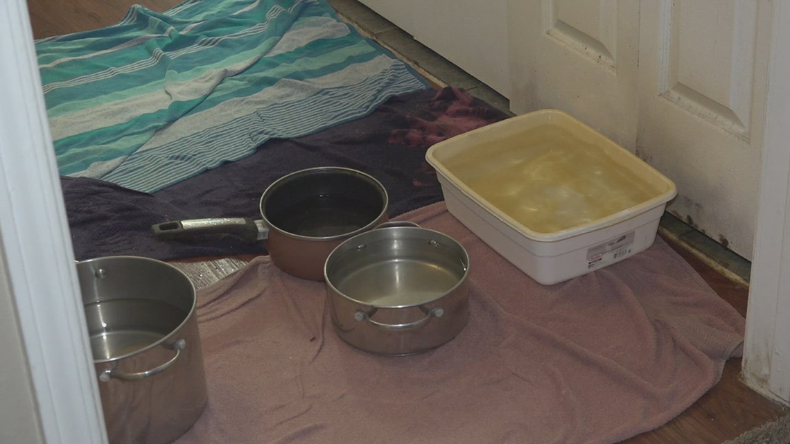 Resident seeks help after AC leak causes water damage and mold - Vimarsana News