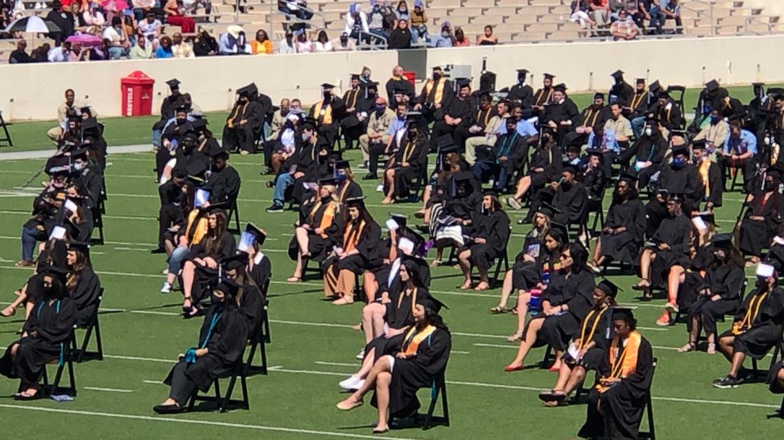 Lamar Institute of Technology holds in person graduation ceremony