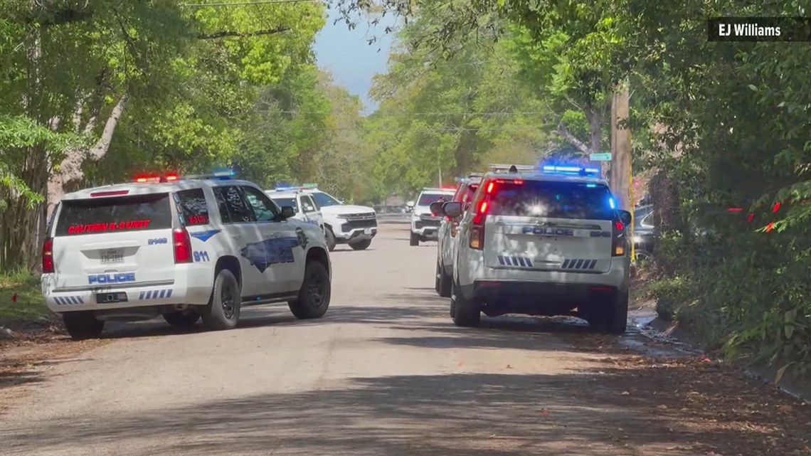 Port Arthur Police investigate after finding a man shot on Forest Drive ...