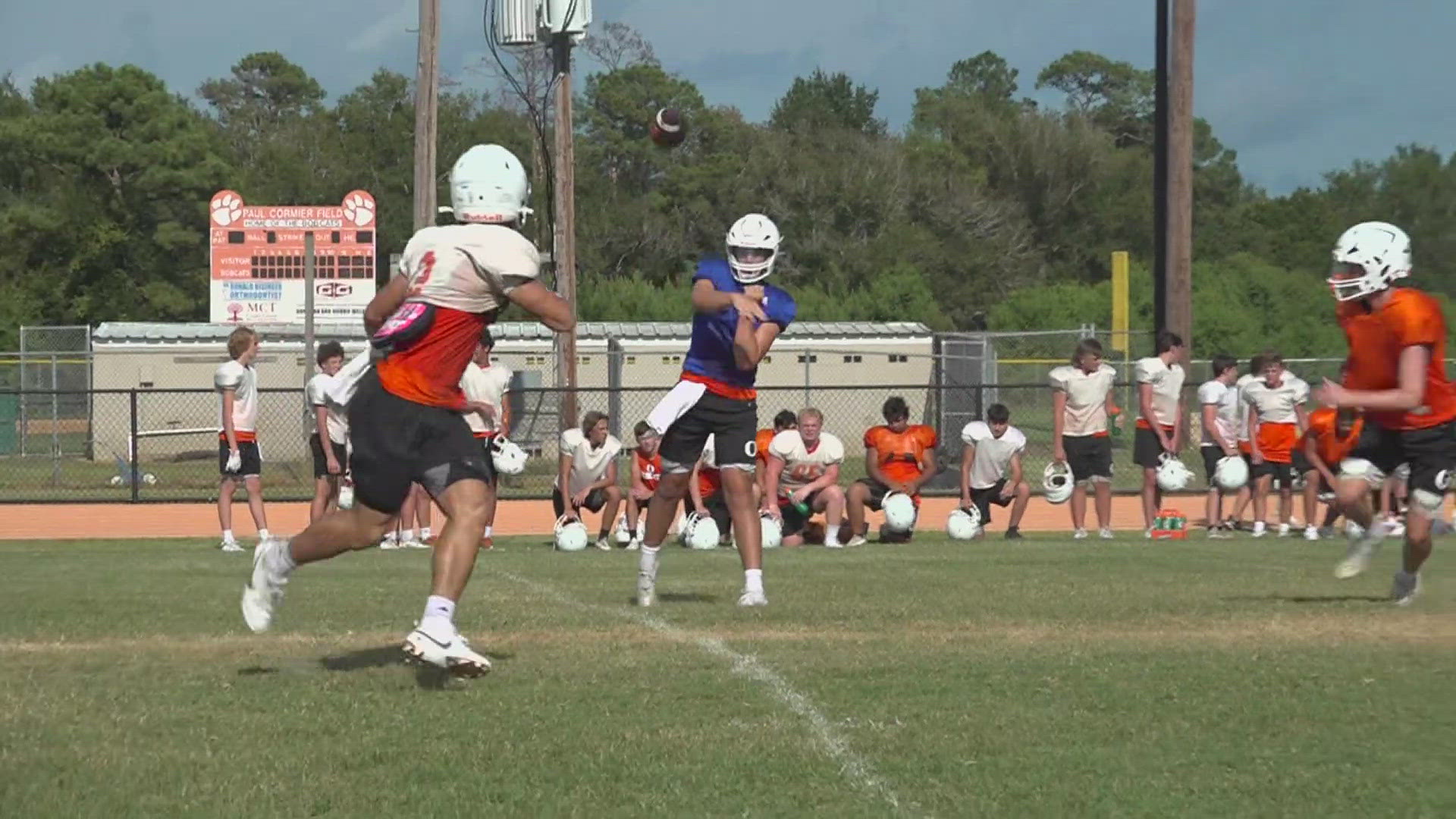 The Orangefield Bobcats take on a new head coach in Jeff Breaux, hear from starting quarterback Carson Gonzales and star running back Mason Manning about the season.