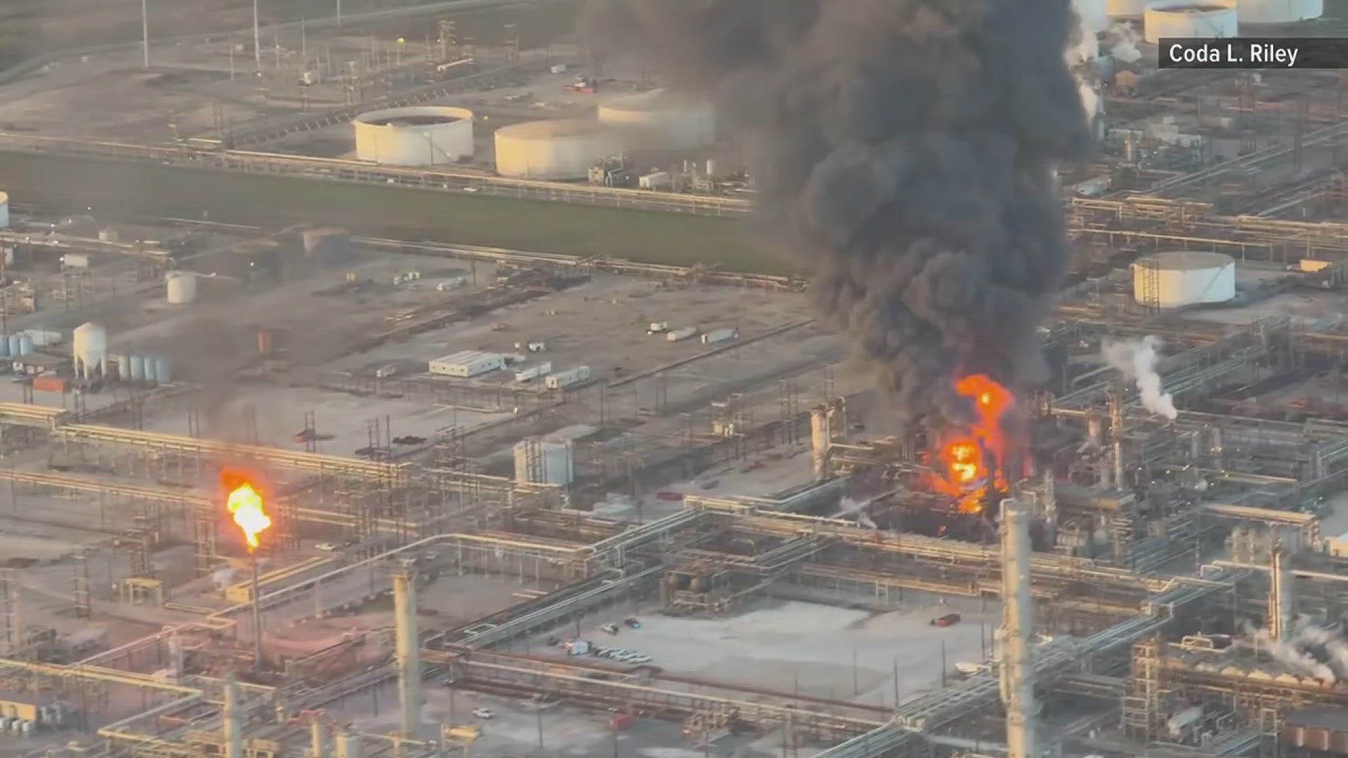 12News continuing coverage of explosion at Valero refinery in Port Arthur