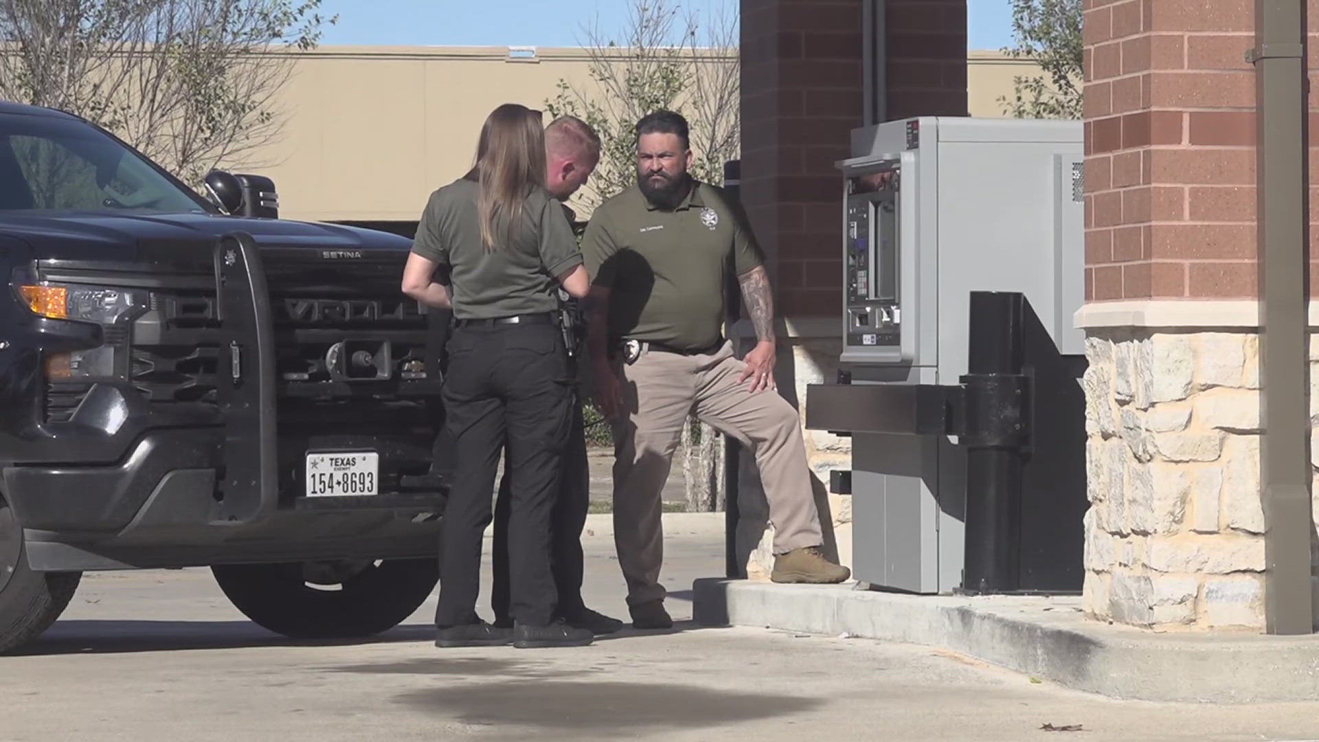 3 arrested in Houston after Beaumont ATM robbery | 12newsnow.com