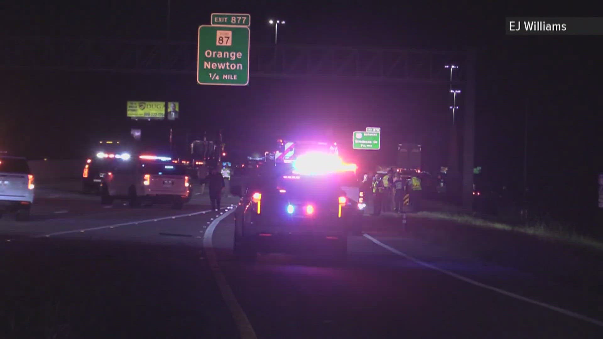 A 44-year-old Vidor man was killed Monday night in a motorcycle wreck along Interstate 10 in Orange.