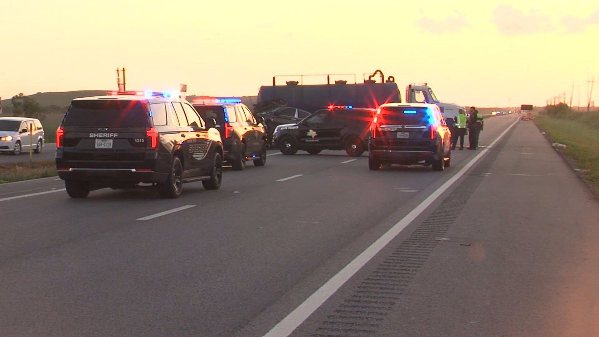 Baytown man dies in Highway 73 crash near Port Arthur after truck ...