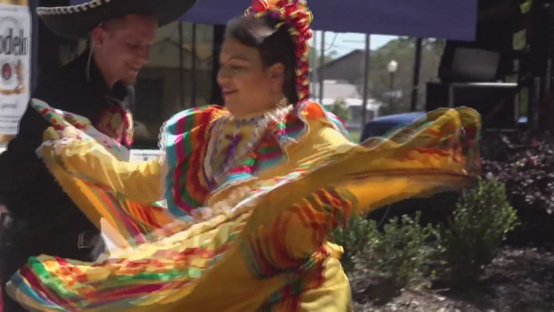 Hispanic Heritage Month kicks off Sunday in downtown Beaumont with the city's 4th annual Viva Hispanic Heritage Festival.