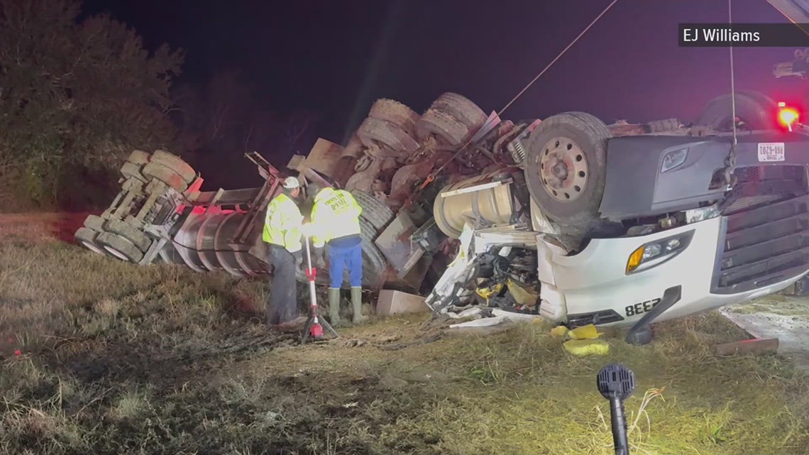 Eastbound I-10 at Hwy 365 closed as crews cleanup wreckage of overturned tanker carrying sulfuric acid