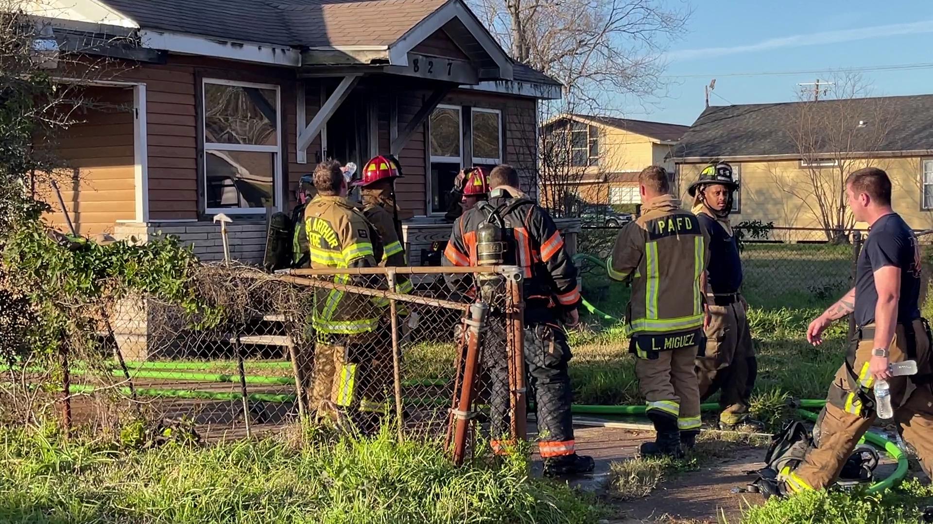 Vacant house catches fire on West 5th Street in Port Arthur | 12newsnow.com