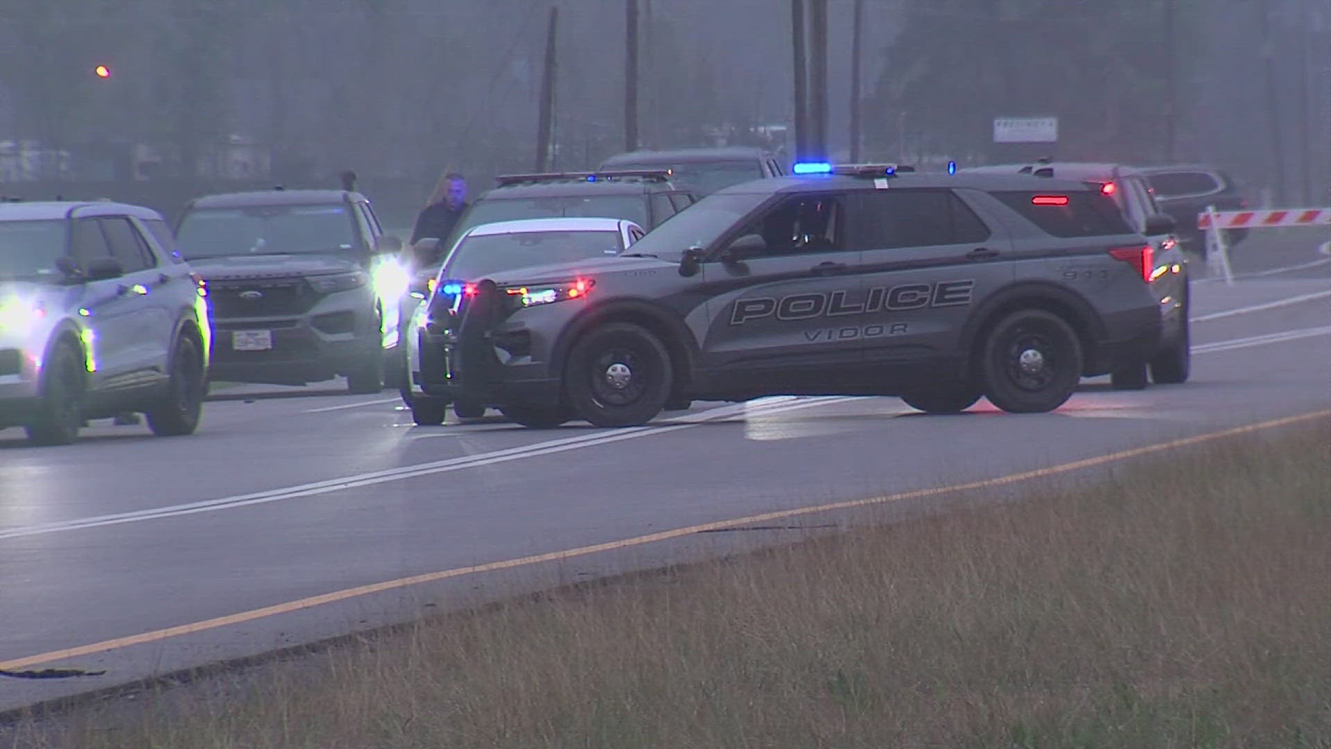 Man found dead along I-10 service road in Vidor Monday morning ...