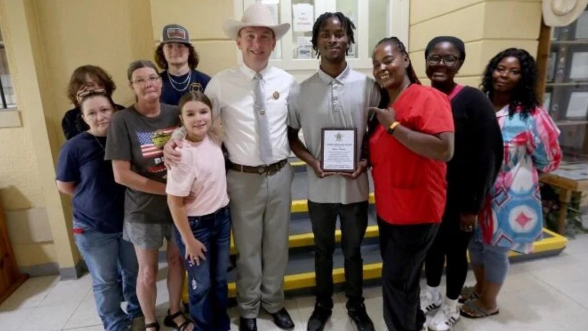 Teen receives Lifesaving Award from Newton County for saving kids in ...