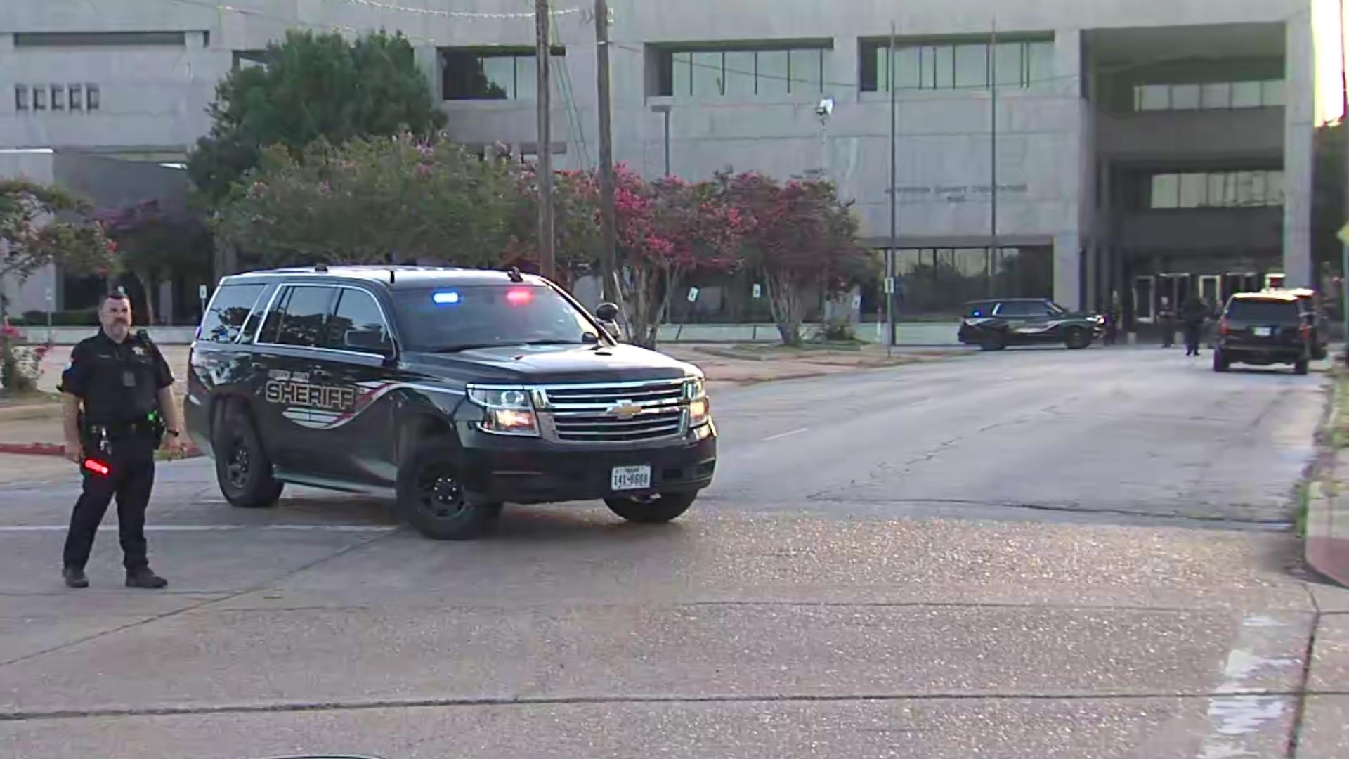 Bomb threat at Jefferson County Courthouse being investigated ...