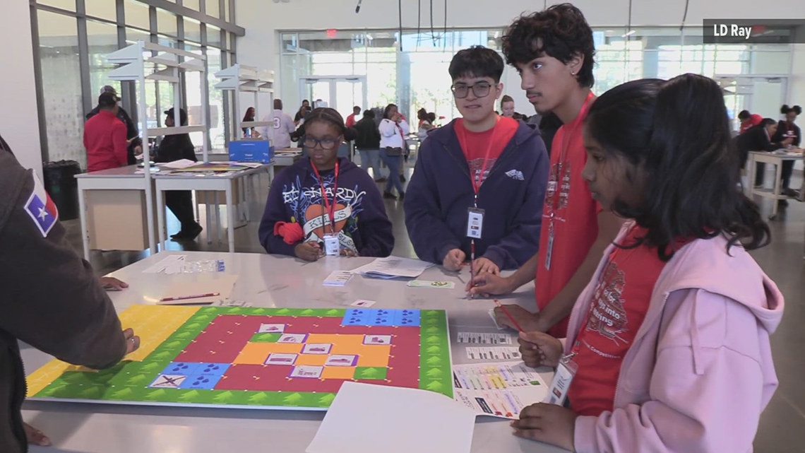 Students test STEM skills in regional competition at Lamar University