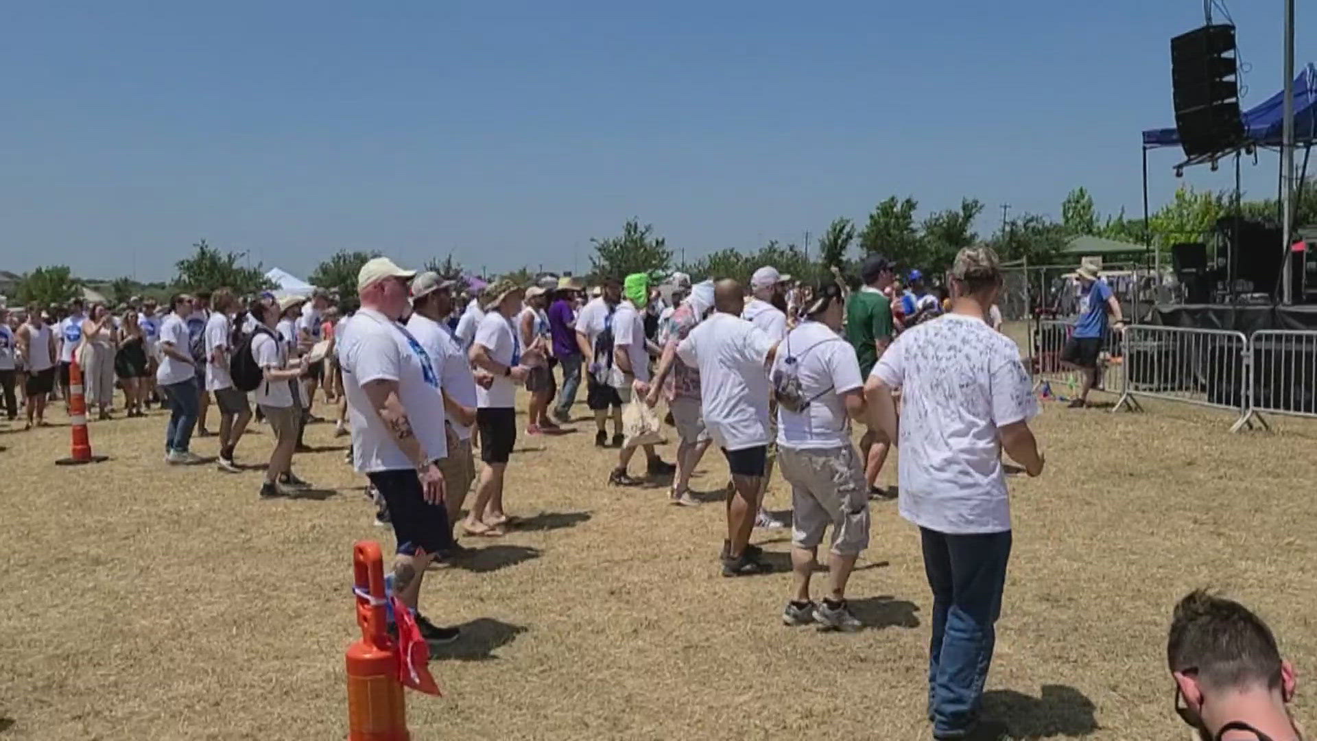 Another attempt by the city of Kyle, Texas, to break the world record for the largest gathering of people with one name fell short Saturday.
