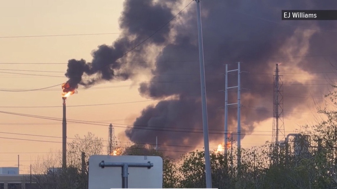 Law firm seeks court order to preserve evidence after Valero refinery blast