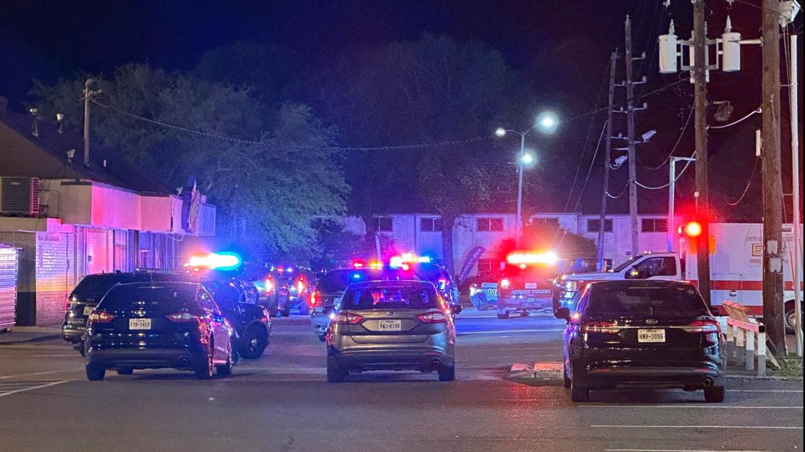 Suspects indicted after shooting at Phelan Blvd bar in Beaumont