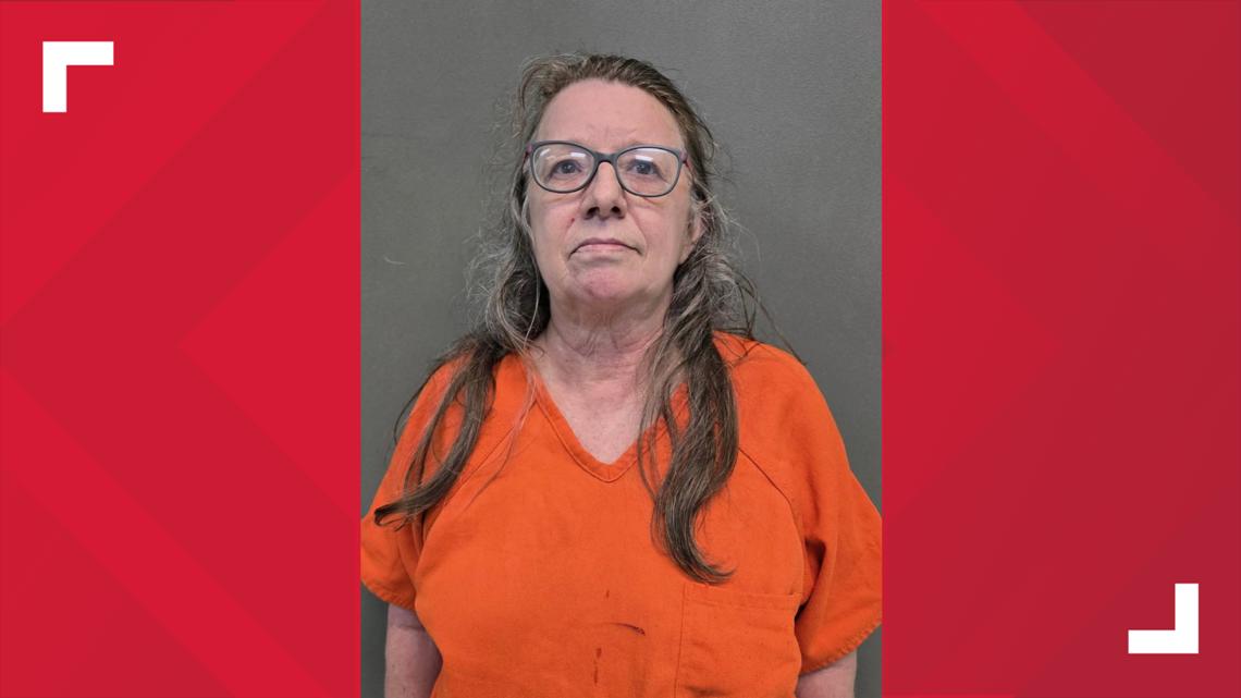 Jasper County woman arrested for armed threat on roadway | 12newsnow.com