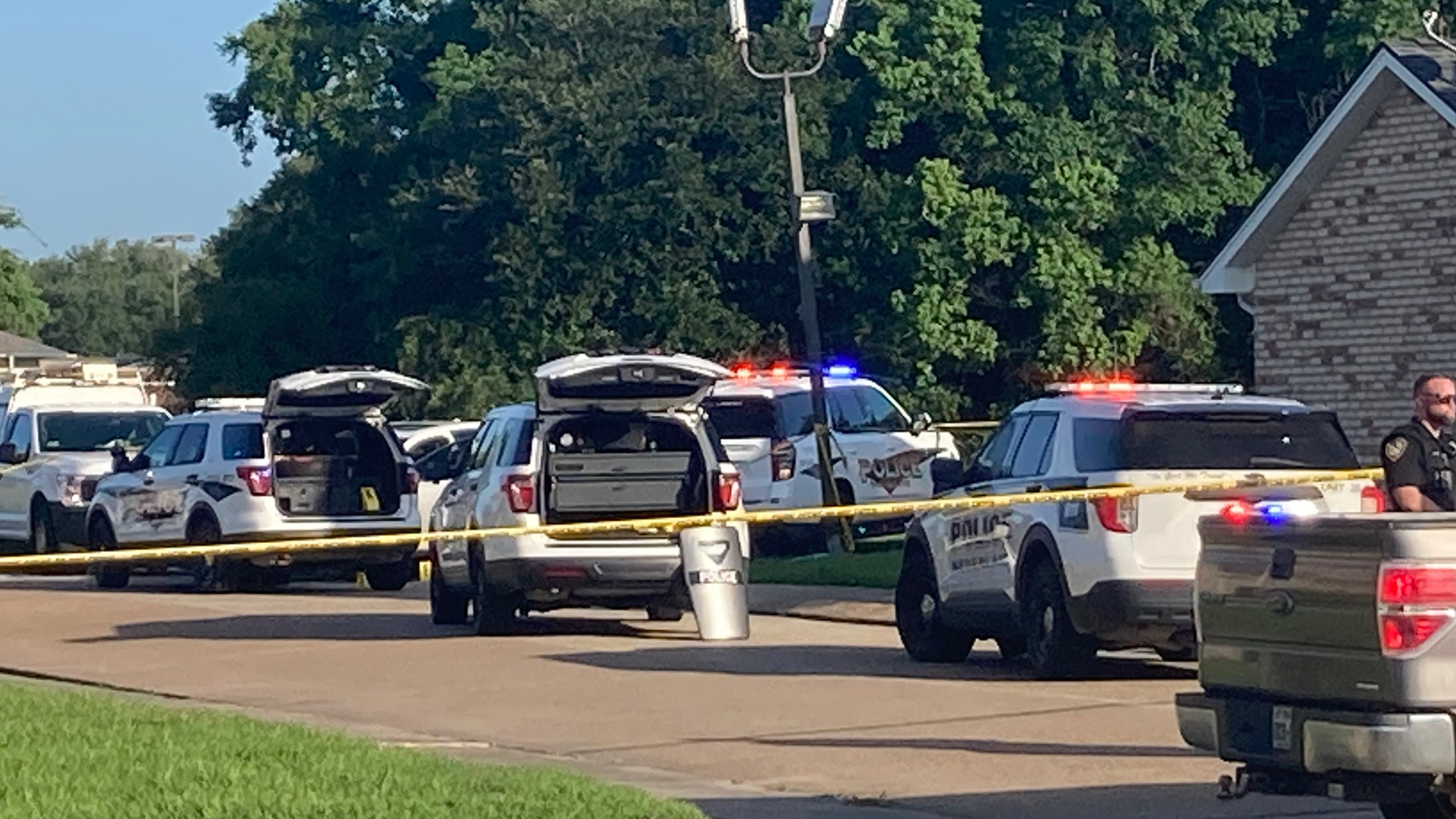 Police in Port Neches fatally shoot person Tuesday morning | 12newsnow.com