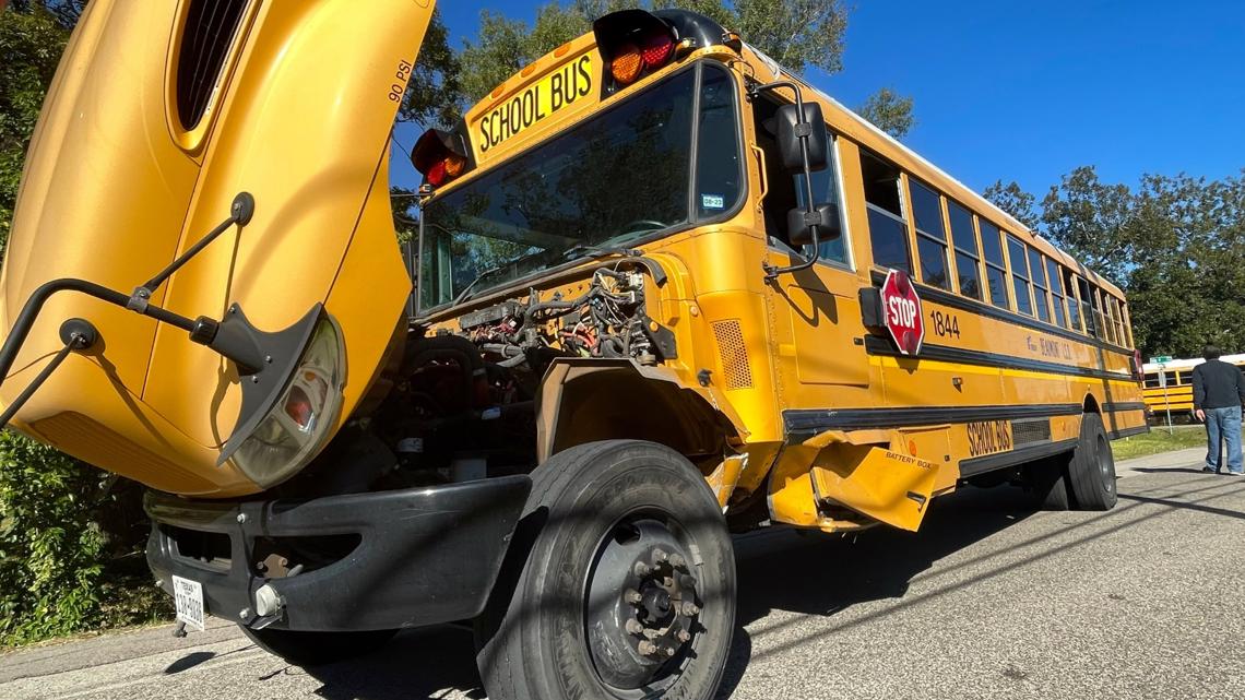 No injuries reported after car crashes into Beaumont ISD school bus ...