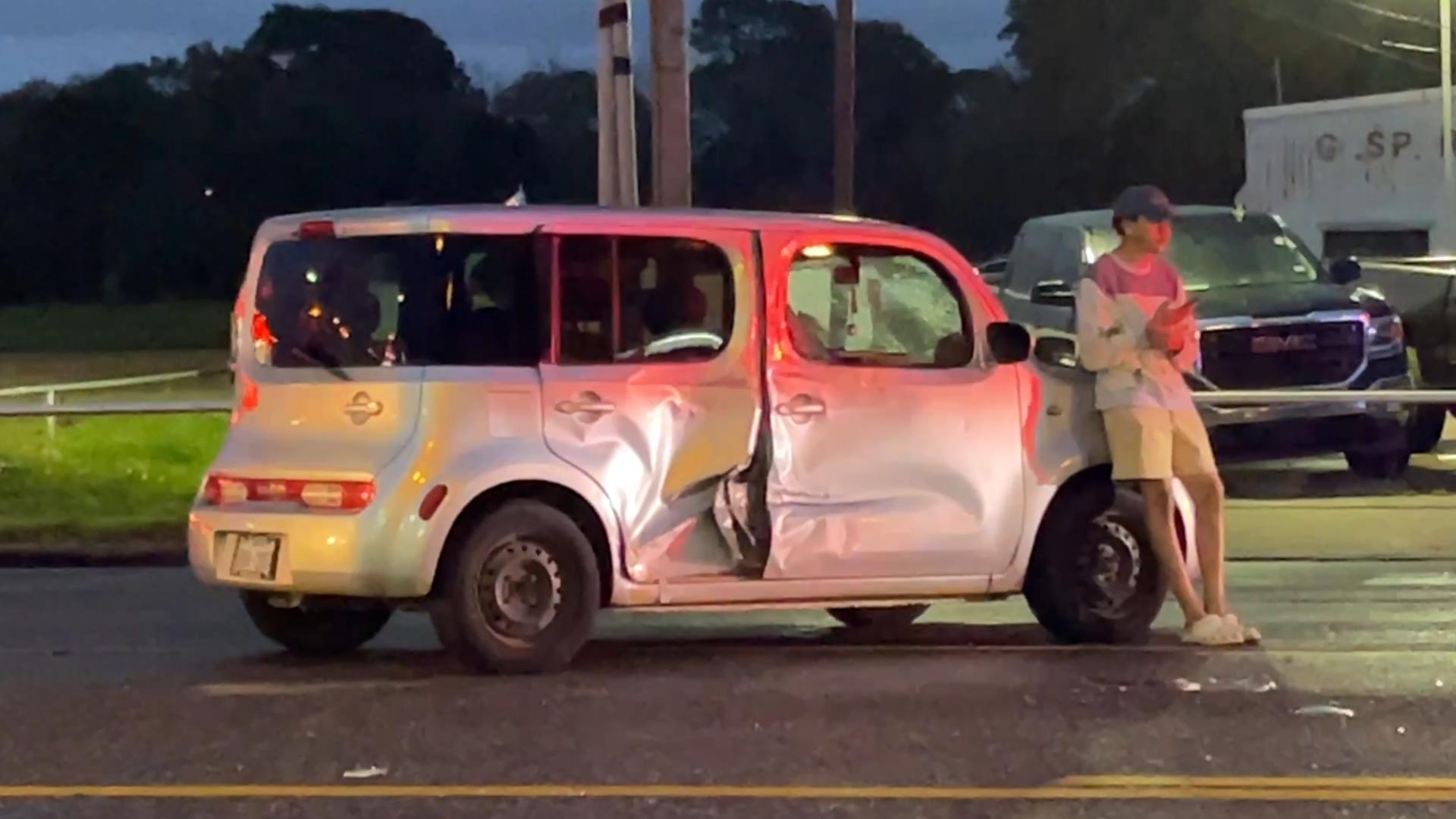 Port Arthur police car involved in wreck | 12newsnow.com