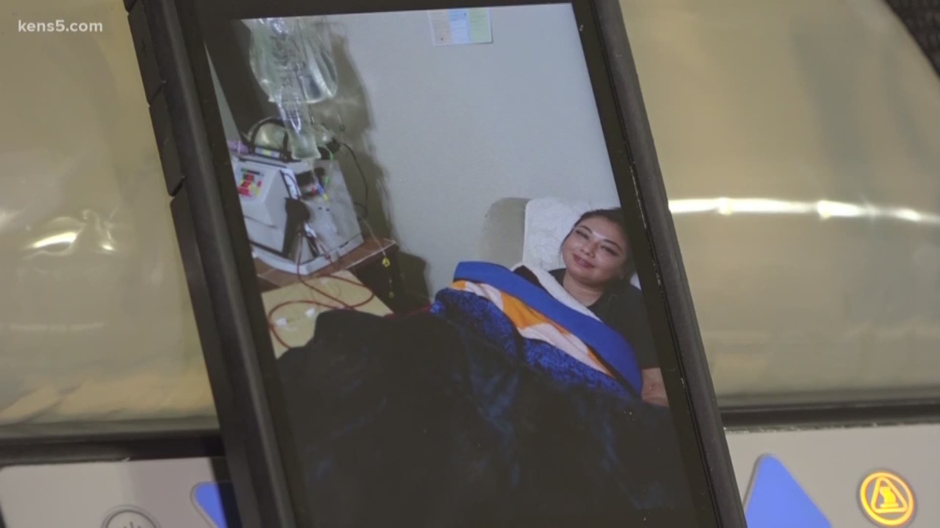 A young woman fighting to stay alive desperately needs a kidney transplant. She's spreading the word in a very unique way. Eyewitness News reporter Adi Guajardo has more.