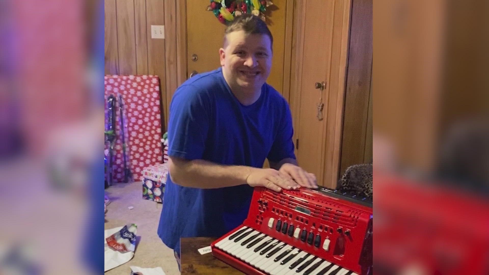 Zack Novak hasn't let autism stop him from performing. His instrument was getting old, so the community surprised him with a new one.
