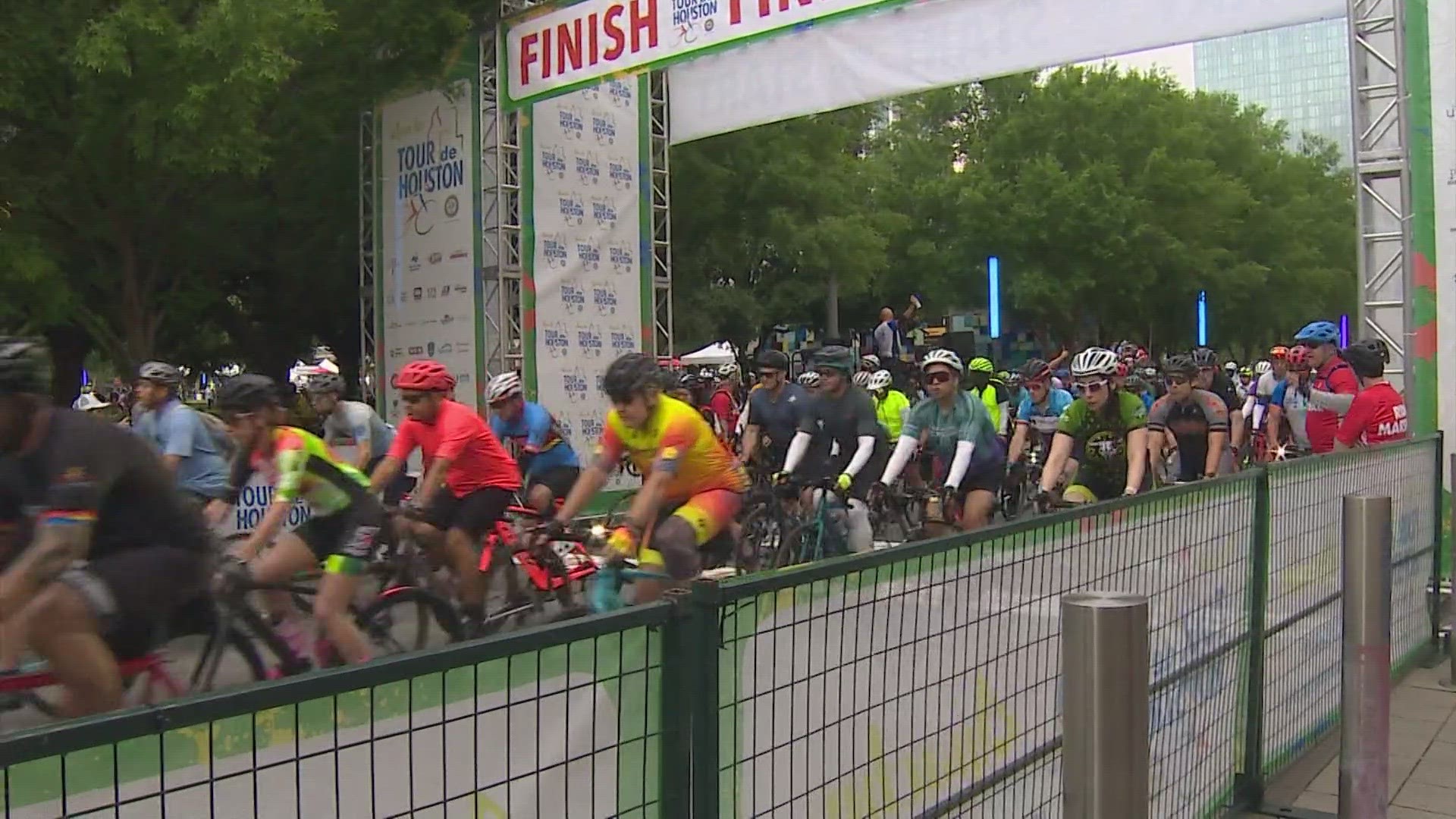 Bikers hit Houston's road for Tour de Houston 2024