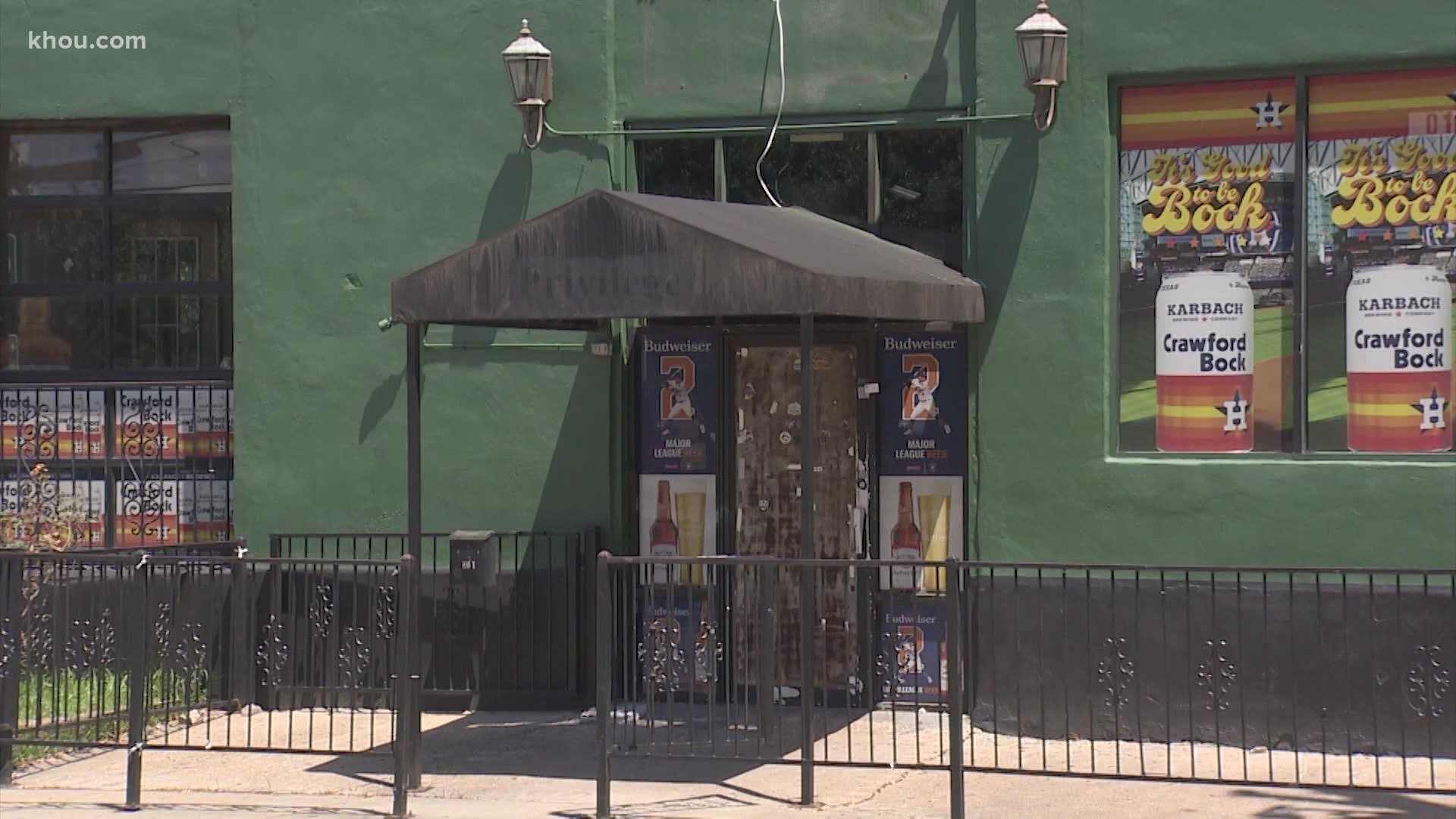 Friday would normally mean a packed house for HTX Fan Tavern. But this year, they’re completely closed.