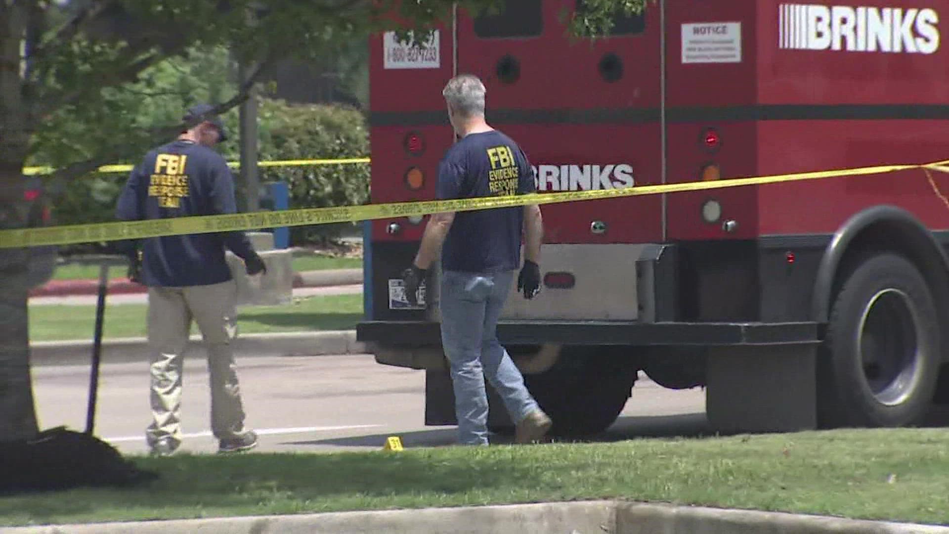 Houston, Texas crime: Security guard shot in armored car robbery ...
