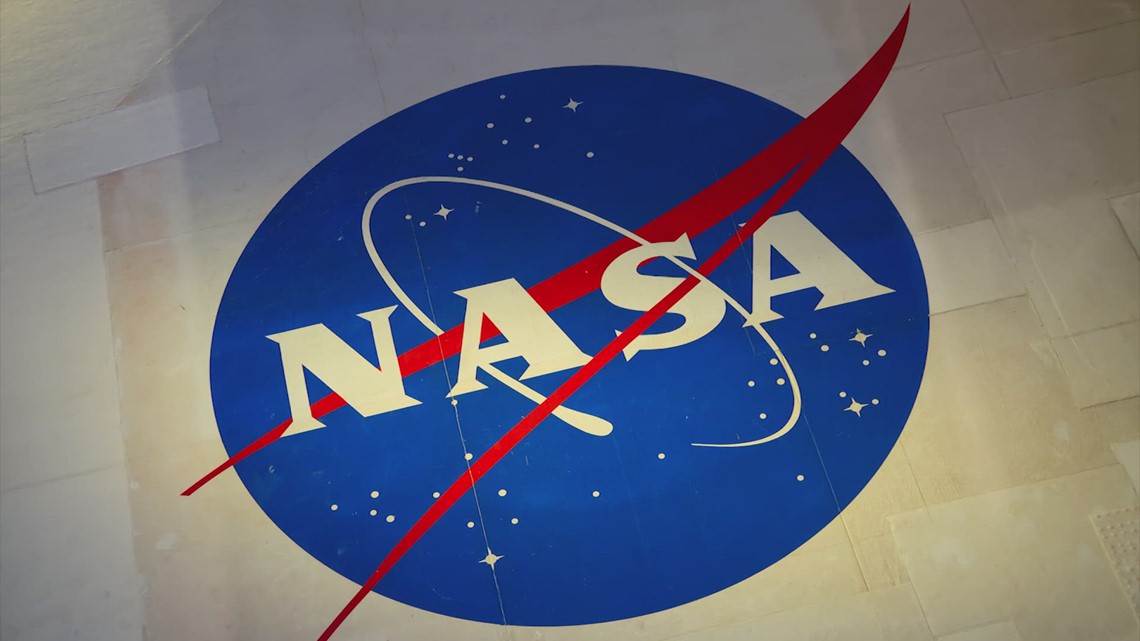 Texas governor discusses Texas Space Commission in Houston - Vimarsana News