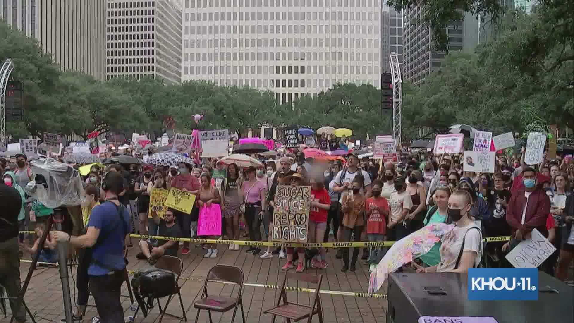 Mayor Sylvester Turner and "Top Chef" Padma Lakshmi address hundreds of pro-life marchers outside Houston City Hall