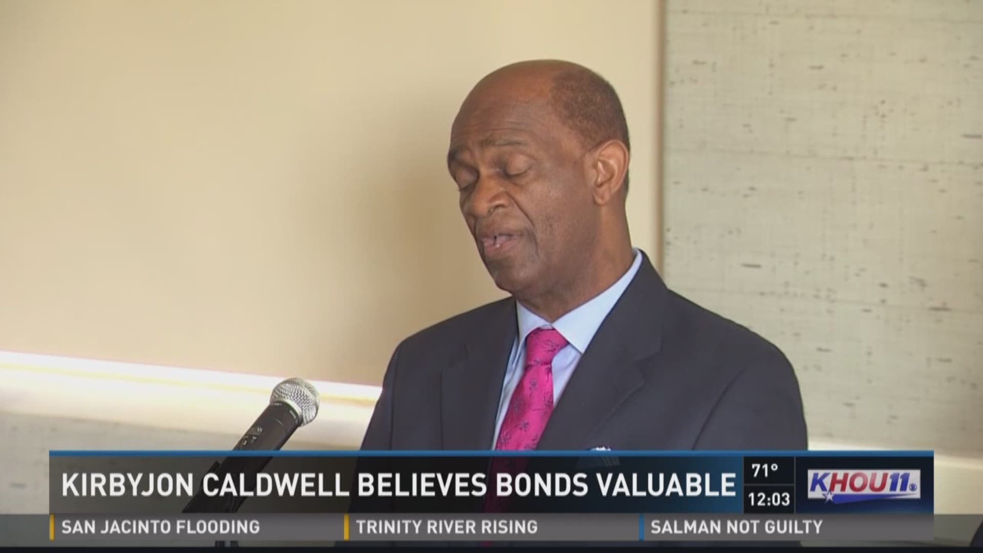 Pastor Kirbyjon Caldwell '100 percent not guilty,' attorney says