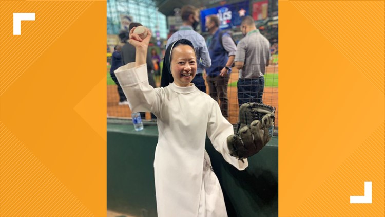 'Rally Nun' channels her inner Carlos Correa in throwing out Game 6 first pitch