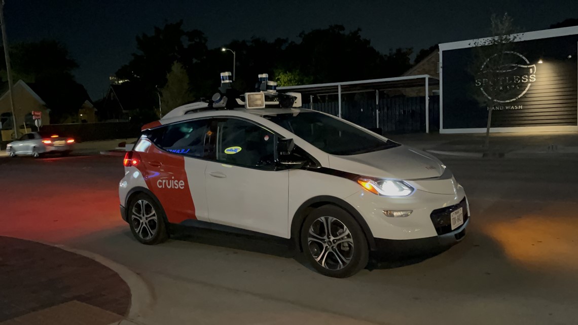 Cruise is pausing driverless car service in Texas - Vimarsana News