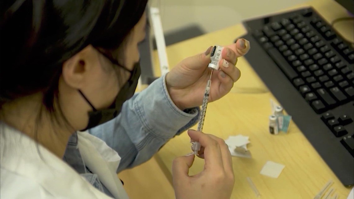 Texas vaccine mandate ban: Doctors make plea to reverse order - Vimarsana News