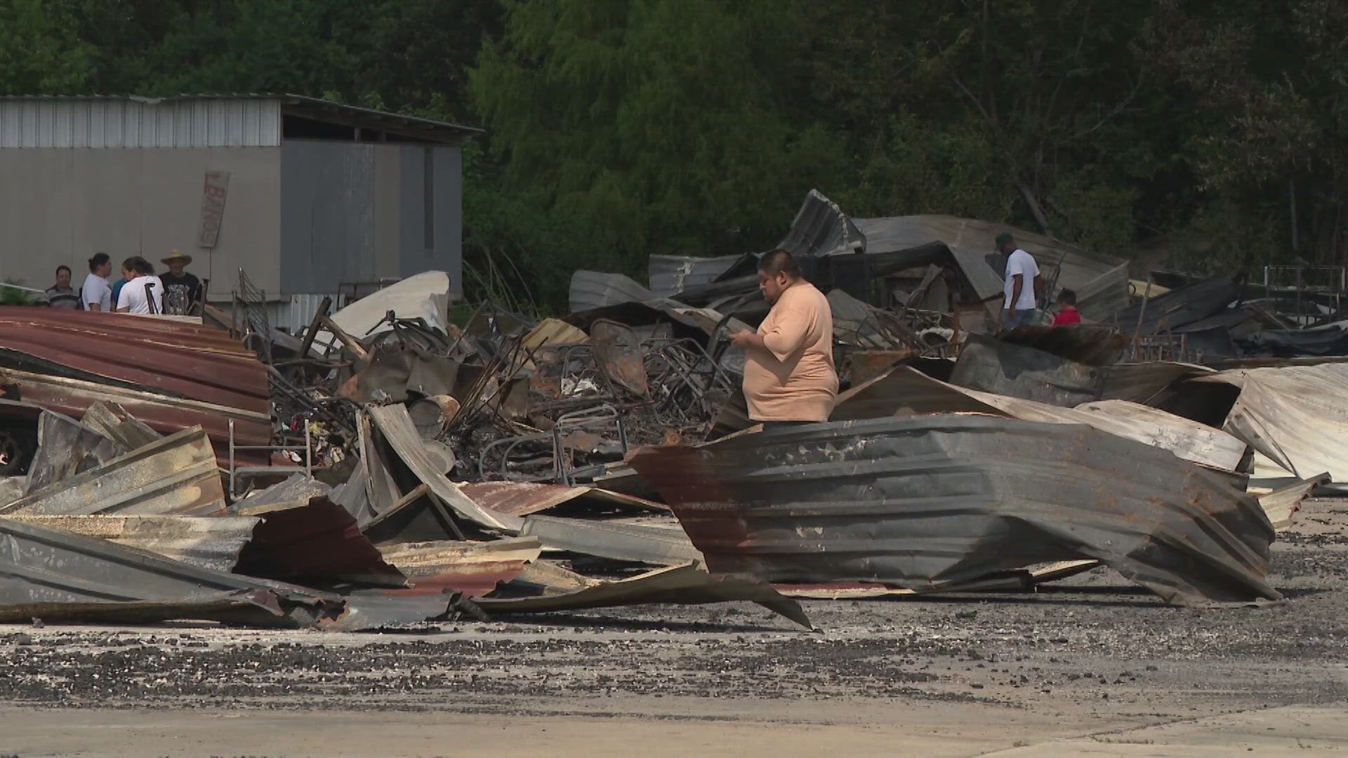 It happened in a storage building at the Tia Pancha flea market. We are told several vendors were housed in the space which is now a complete loss.