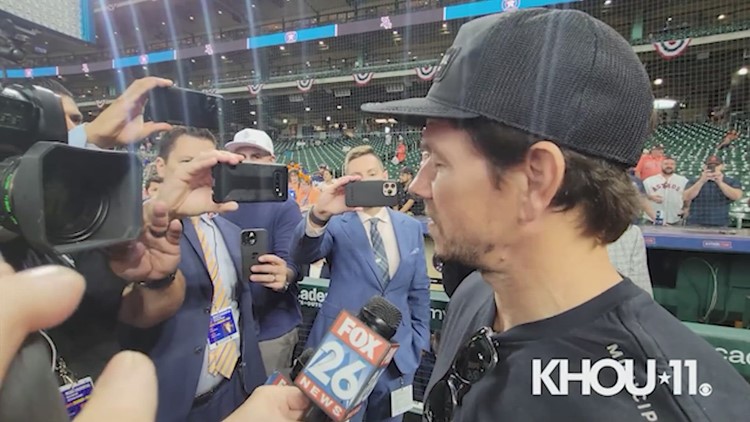 'My favorite Yankee killer' | Actor Mark Wahlberg in Houston to support pal, Alex Bregman