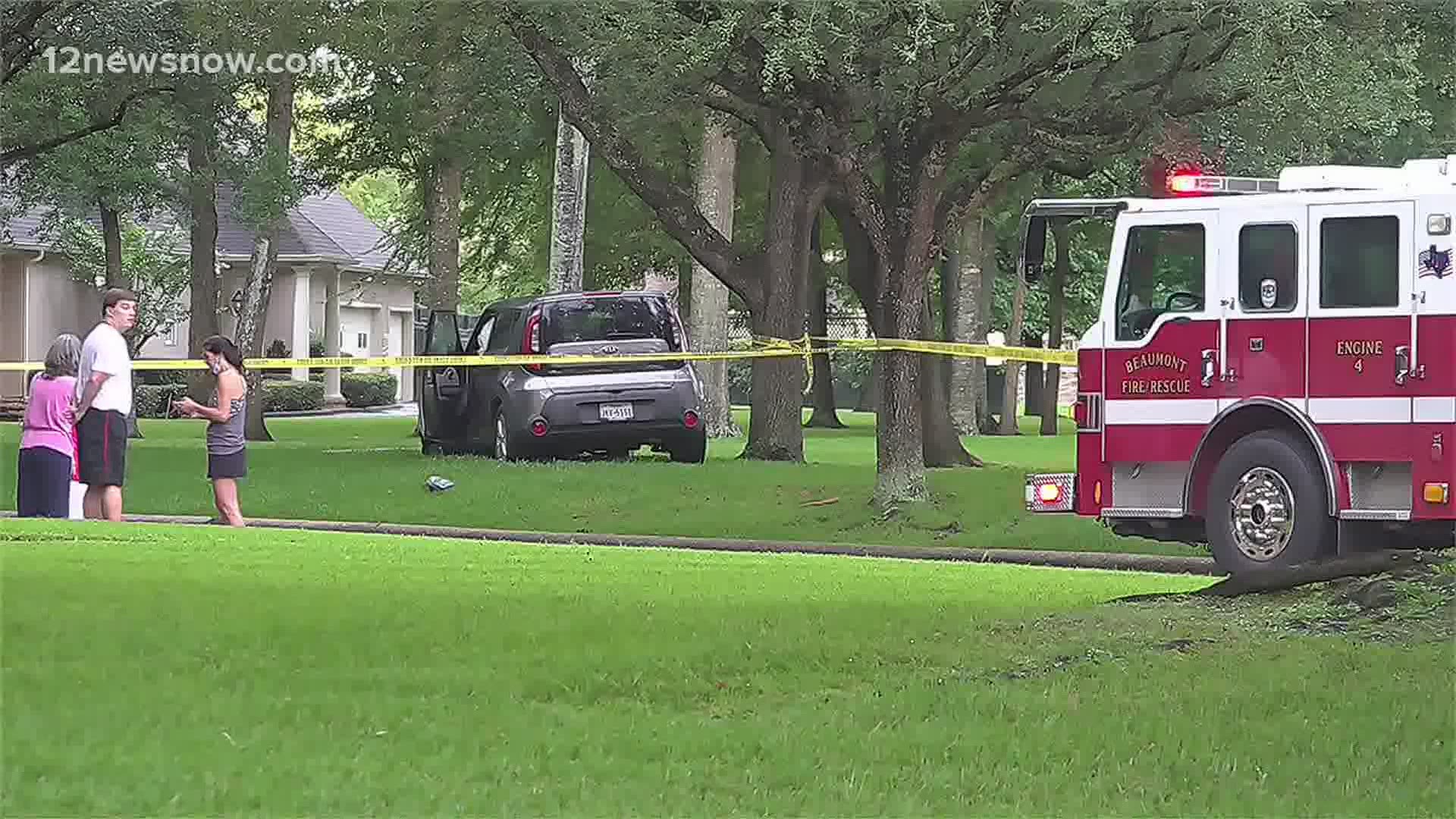 The incident happened on Oak Trace near Delaware in Beaumont