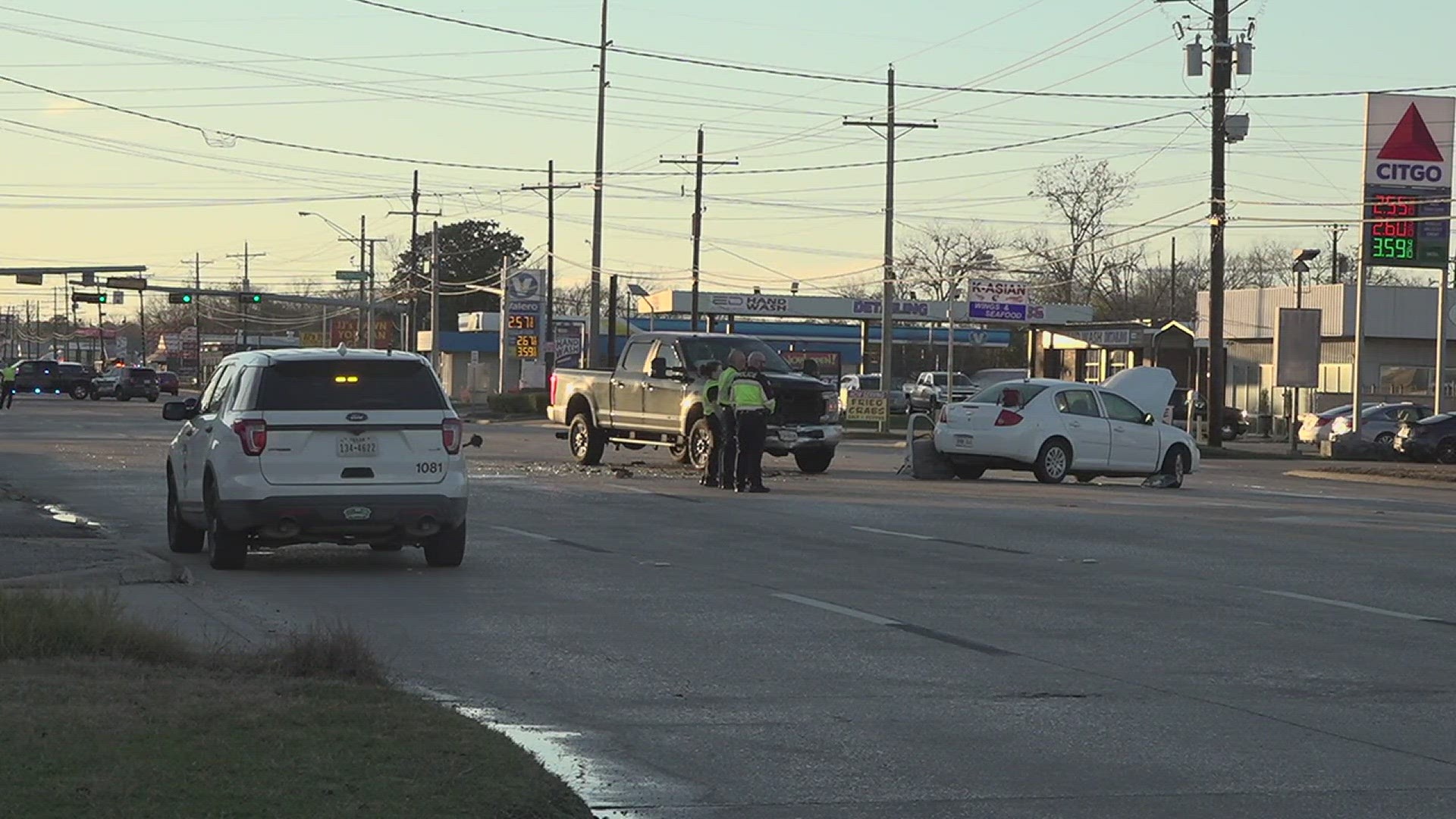 Beaumont police investigating deadly crash closures in effect