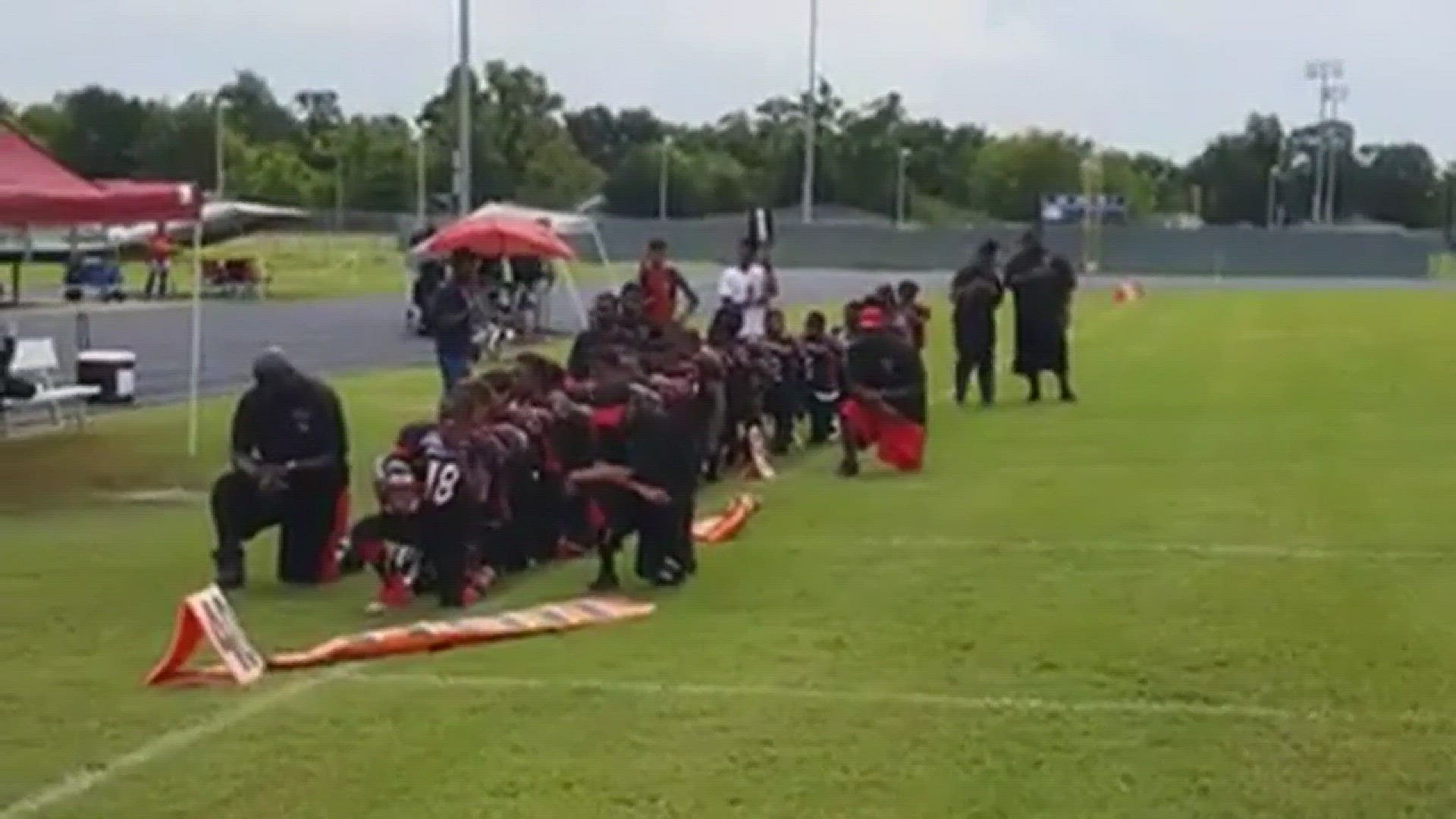 Beaumont youth football team joins silent protest